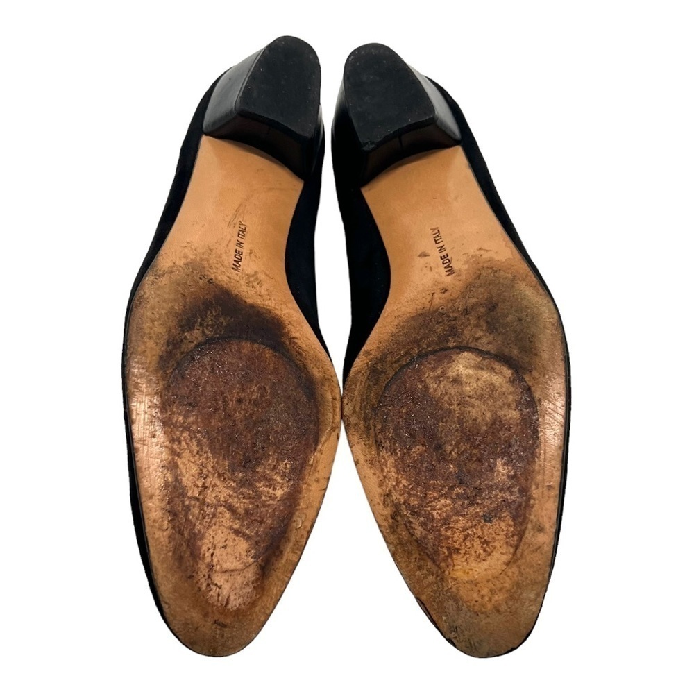 Salvatore Ferragamo Frania 40 Black Suede Leather Scallop Pumps Womens 7 AAA - Picture 13 of 16